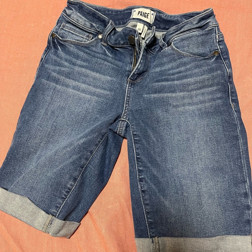 Paige Bermudas